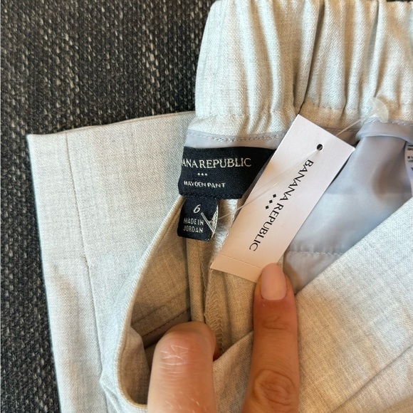 Banana Republic Hayden Taper Pant - Light Heather Gray - Picture 5 of 5